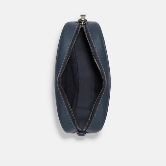 Coach X Peanuts Jamie Camera Bag
With Snoopy Ski Motif NWT - Picture 3 of 9